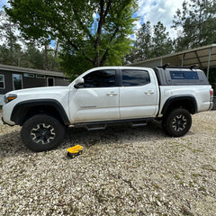 Toyota Tundra Sport Truck Cap