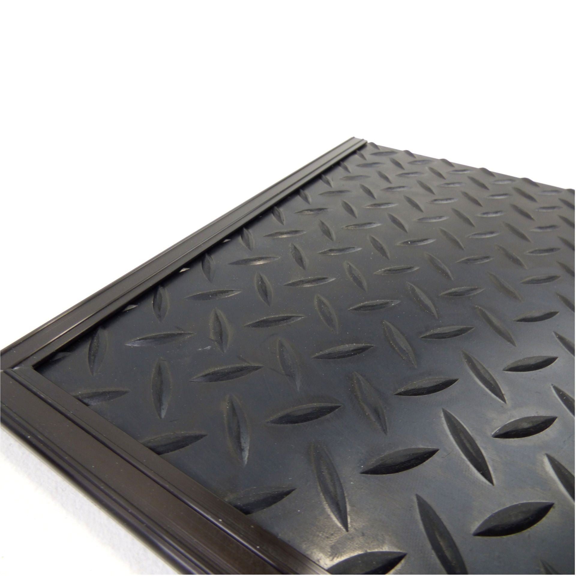 Rubber Side Wing Kit for the Expedition Drawer Storage System Units