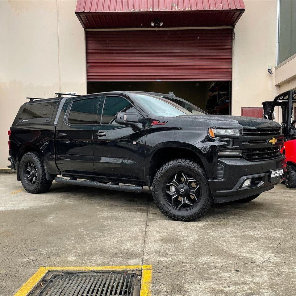 Chevrolet Colorado Adventure Truck Cap