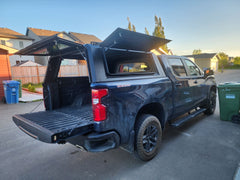 Chevrolet Silverado 3500 Sport Truck Cap