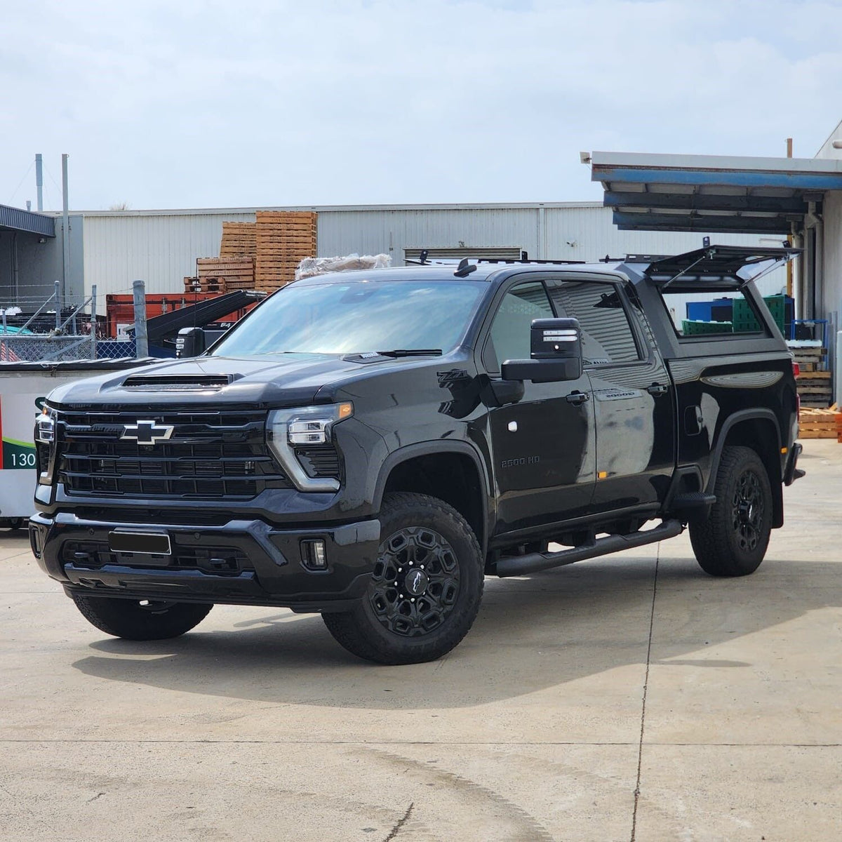 Chevrolet Silverado 2500 Adventure Truck Cap
