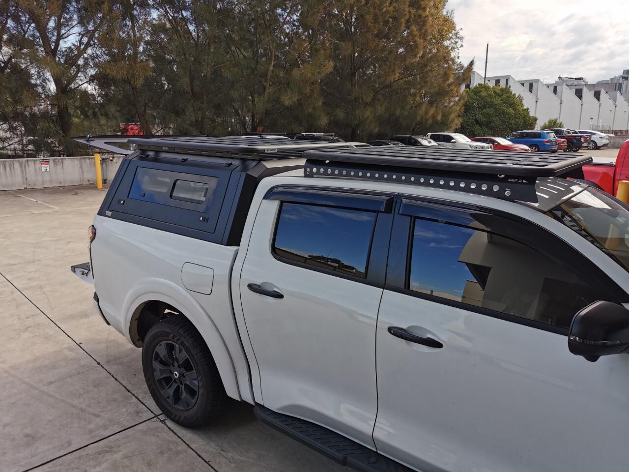 Honda Ridgeline Sport Truck Cap