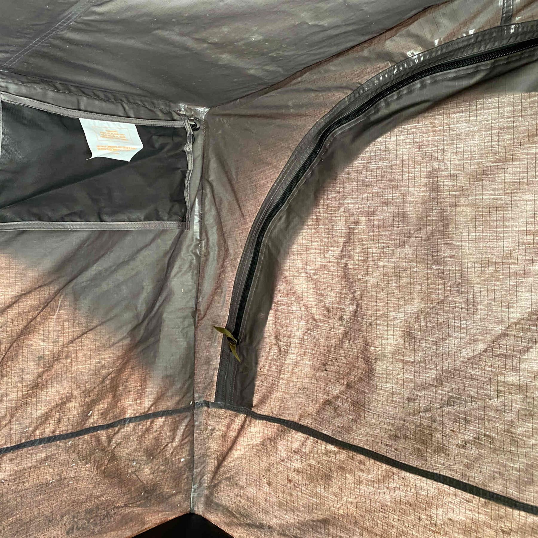 Granite Grey Pathseeker 2-Person Auto Solar Hard Shell Roof Top Camping Tent