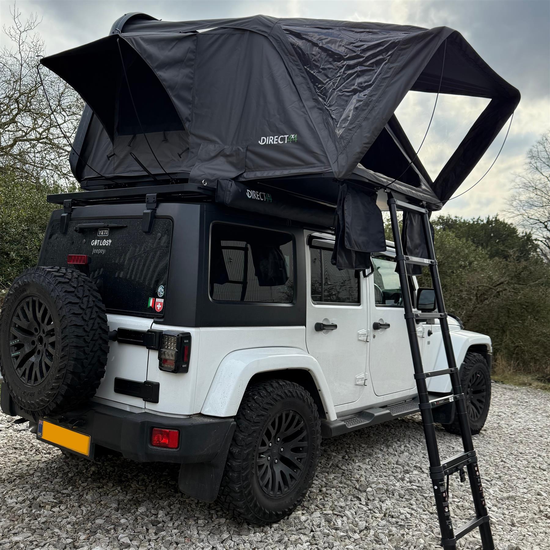 Granite Grey TrailTop 3-Person Hard Shell Expedition Roof Top Tent